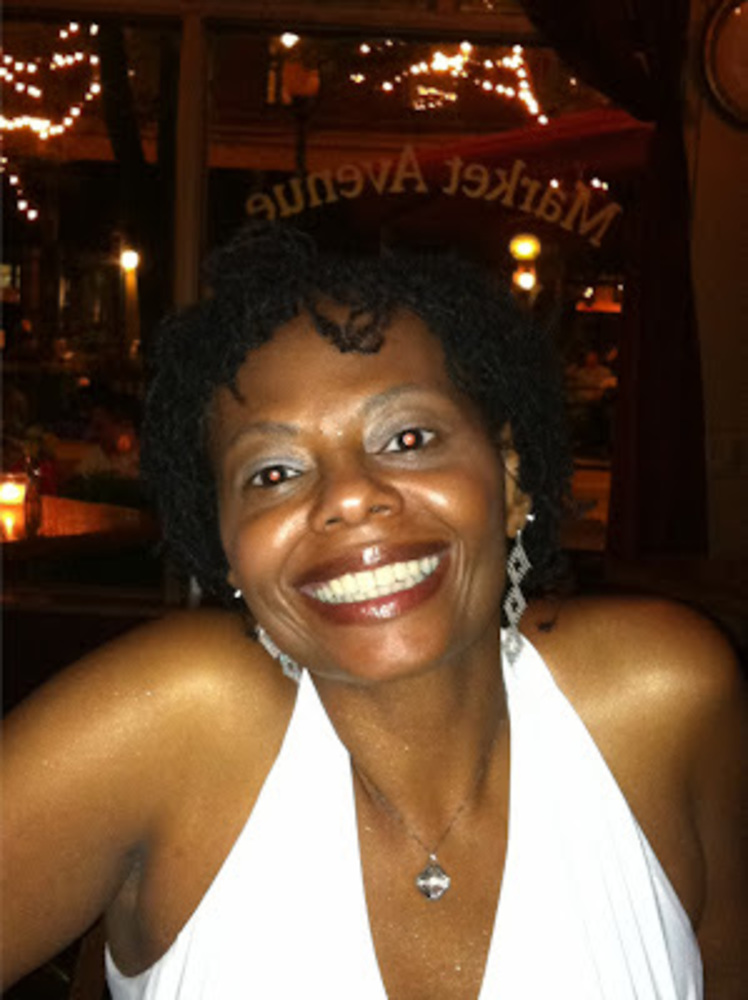 Meet your Posher, Lisa